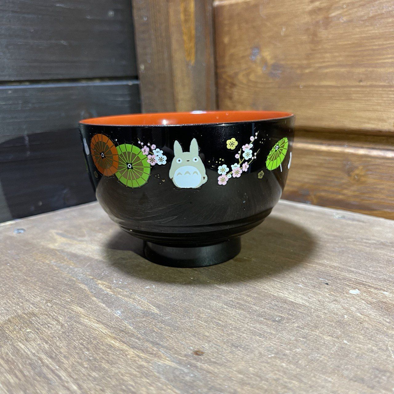 ciotola totoro fronte