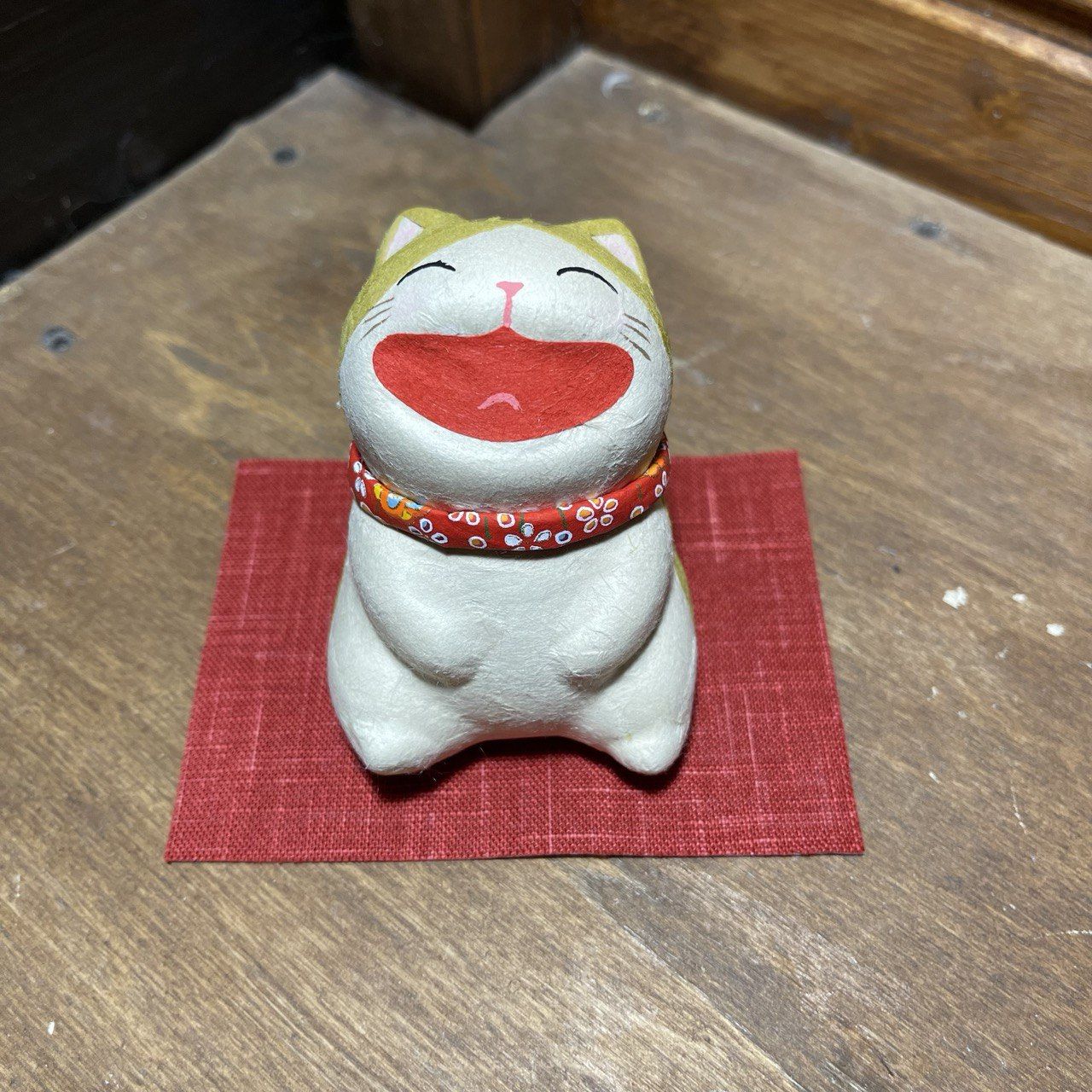 Gatto Sorridente in Carta Washi