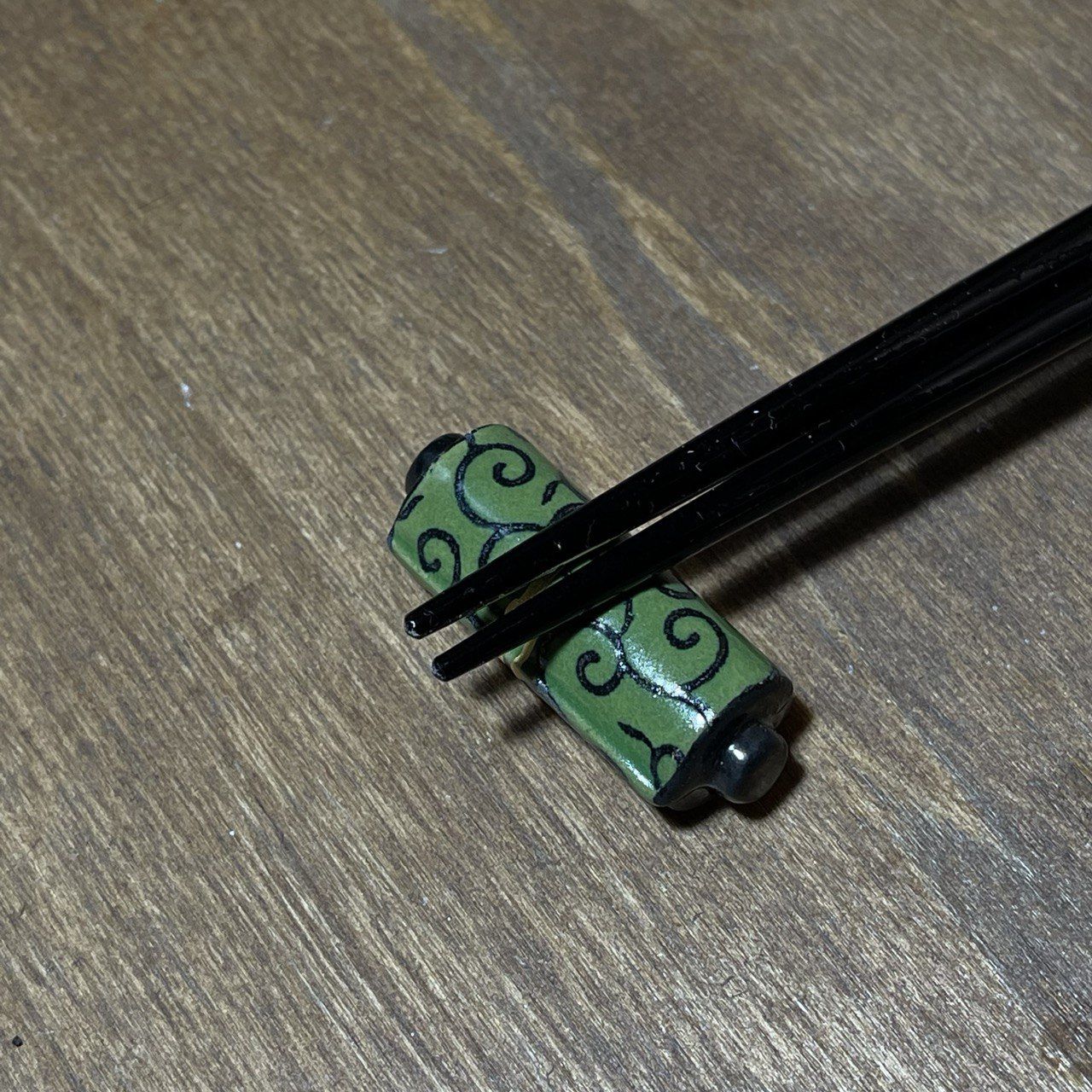 POGGIA BACCHETTE PERGAMENA