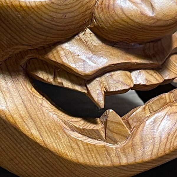 Maschera Hannya in legno fatta a mano